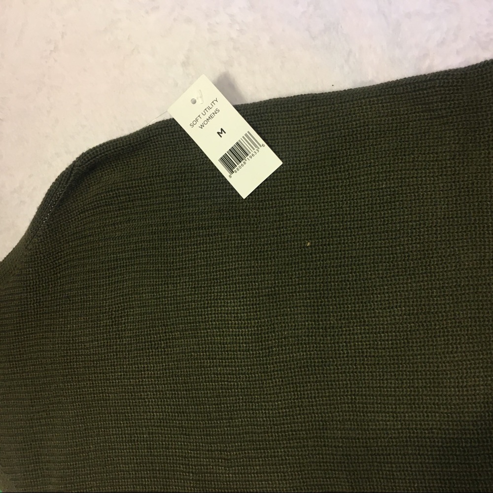 Soft Utility Sweater Vest Womens M Olive Green NEW V-Neck Ribbed Knit Sleeveless - Picture 4 of 4